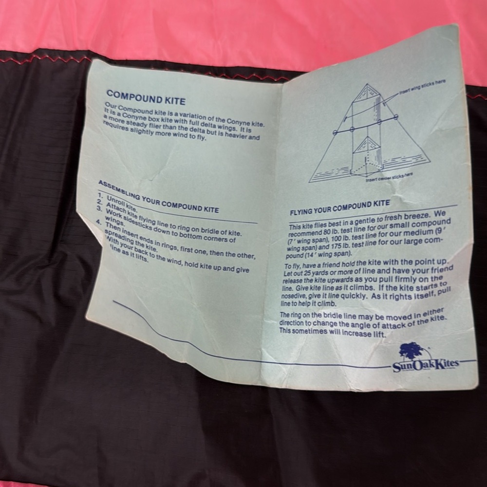 Classic pink and black delta conyne kite - Picture 8 of 11